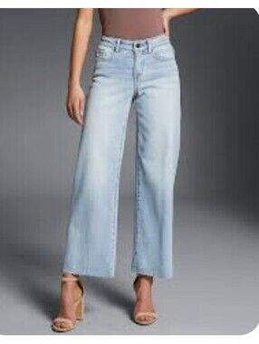 Altar'd State Gwen Wide Leg Cropped Jeans Size 27 NWT
